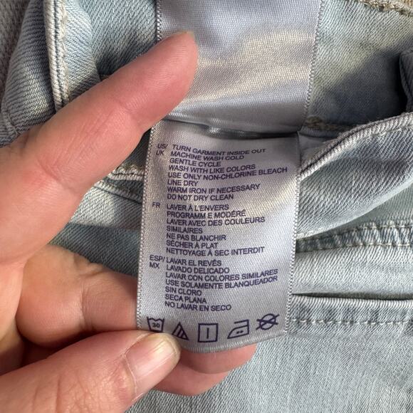 NYDJ Size 6 Light Blue Lift Tuck Super Skinny Jeans Denim Pants with Pockets - Picture 9 of 12